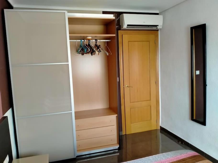Zona Centro-Parking Gratuito Apartman Castellón de la Plana Kültér fotó